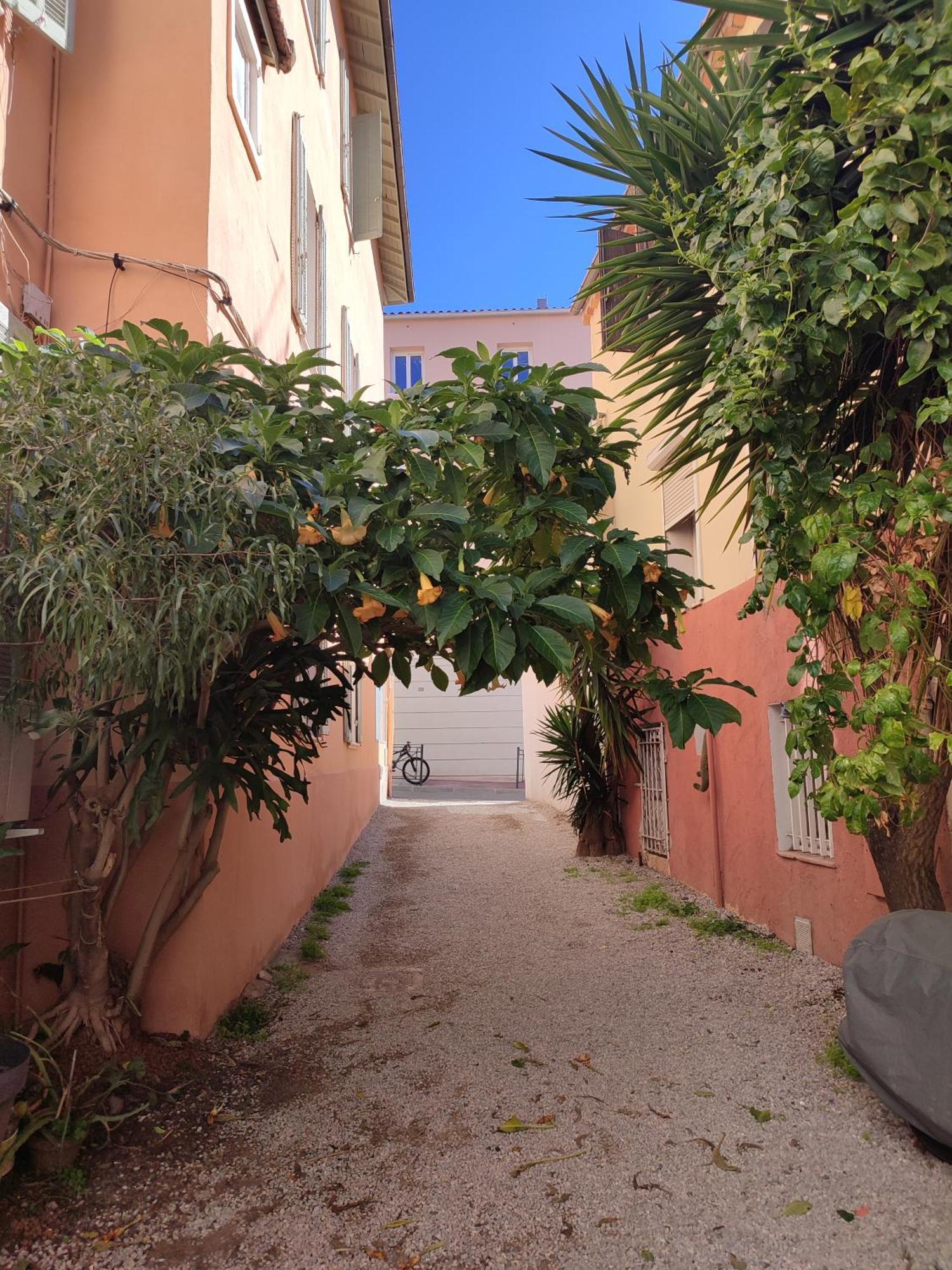 Suite Charabois Saint-Raphaël 外观 照片